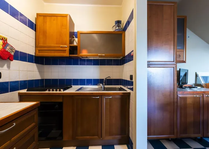 Apartment Charming Townhouse With A Shared Pool And Garden Bibione